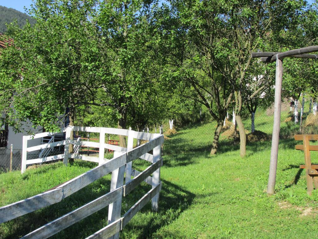 Country House Roman Doboj Bagian luar foto